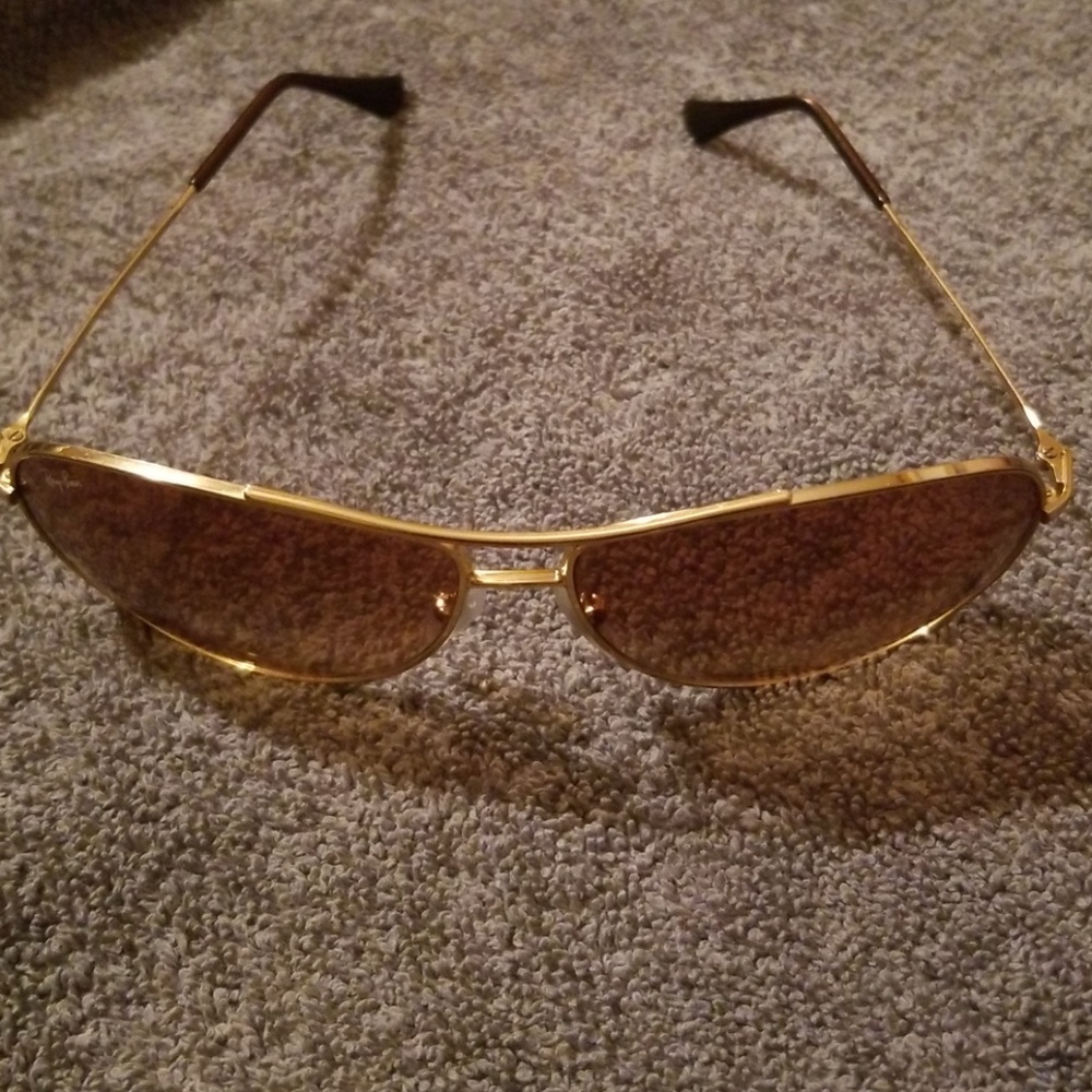 Ray ban sunglasses